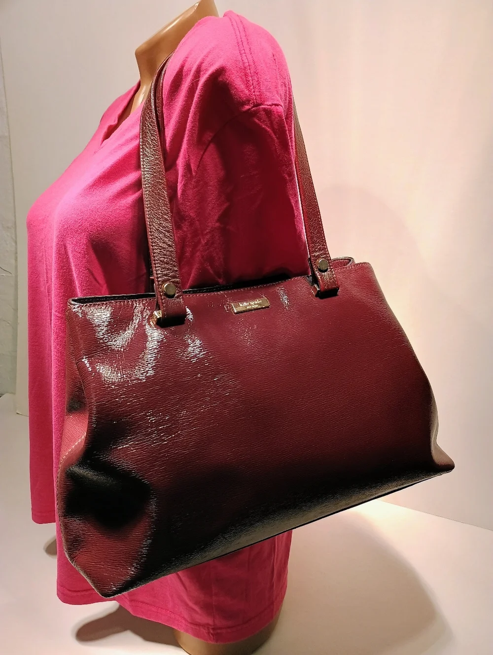 Kate Spade Burgundy Patent Leather Tote with Matching Zip Wallet - Picture 1 of 11